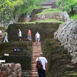 Sigiriya: sziklapalota